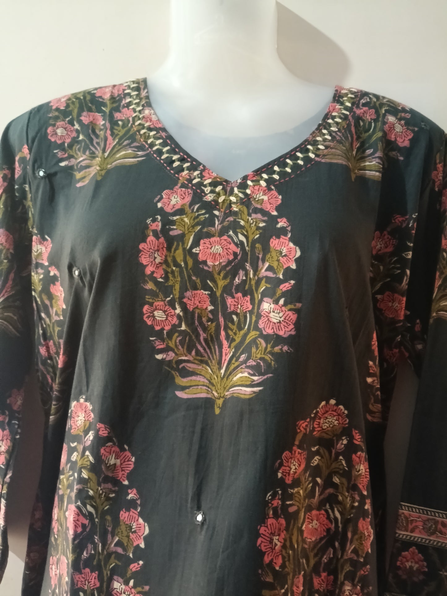 Black floral print Cotton Kurthi